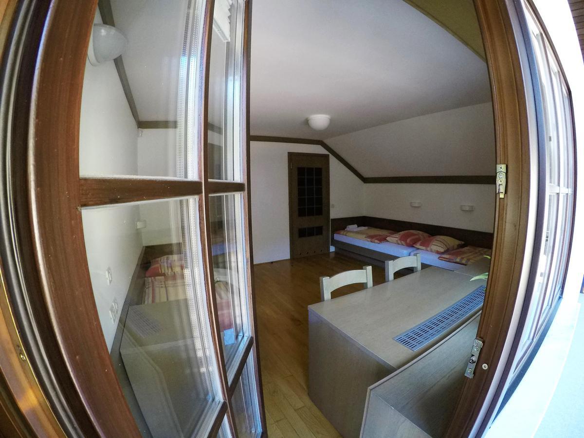 Tržič Karami Mountainhouse B&B 외부 사진