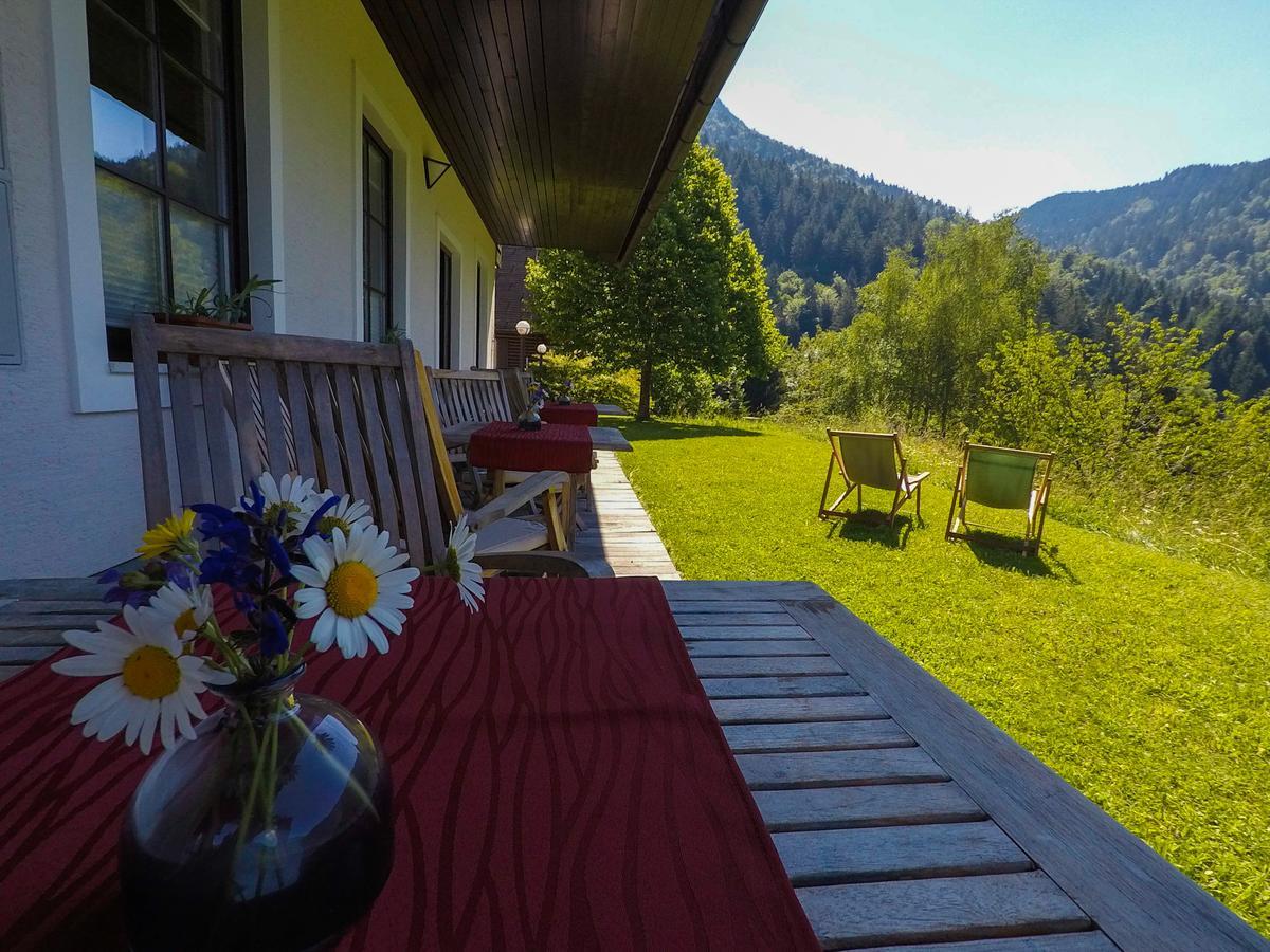 Tržič Karami Mountainhouse B&B 외부 사진