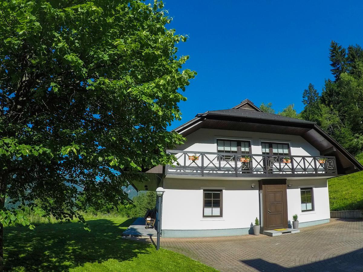 Tržič Karami Mountainhouse B&B 외부 사진